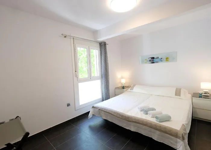Formentor Ii By Interhome Daire Salou